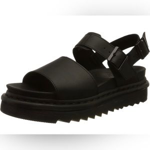 NWT Dr. Martens Women's Voss Hydro Fisherman Sandal - With Box